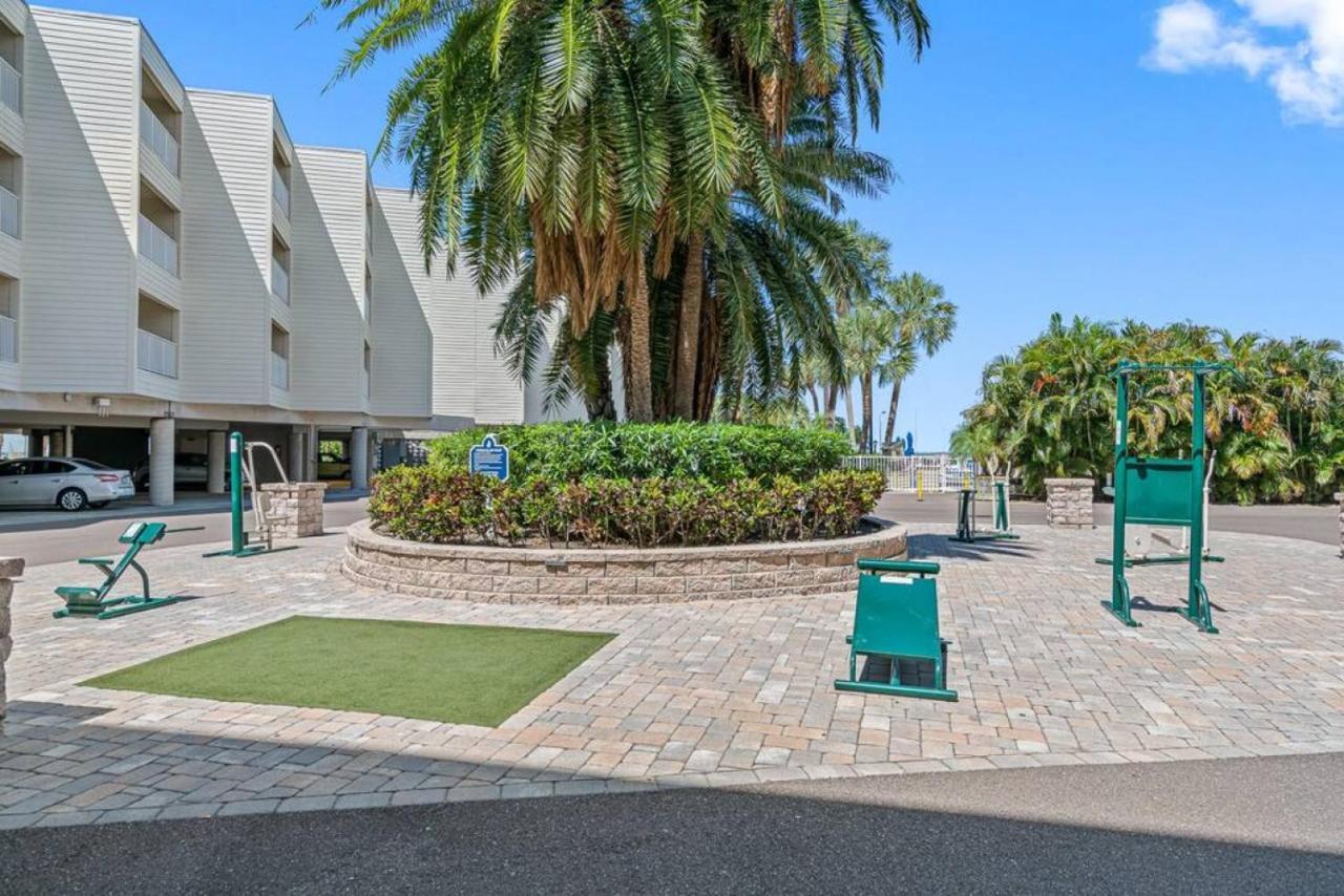 Stunning Bay Views From Your Private Balcony Tampa